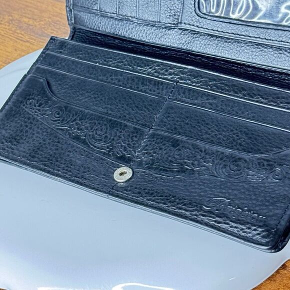 BRIGHTON Wallet Organizer Black Genuine Leather Croc Embossed Silver Accent - Picture 8 of 14